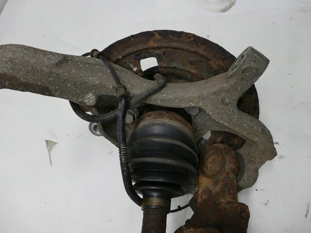 Jeep cherokee kk 2.8 crd ступиця привідний вал важіль ліве перед 52124767ac Зі Шроту