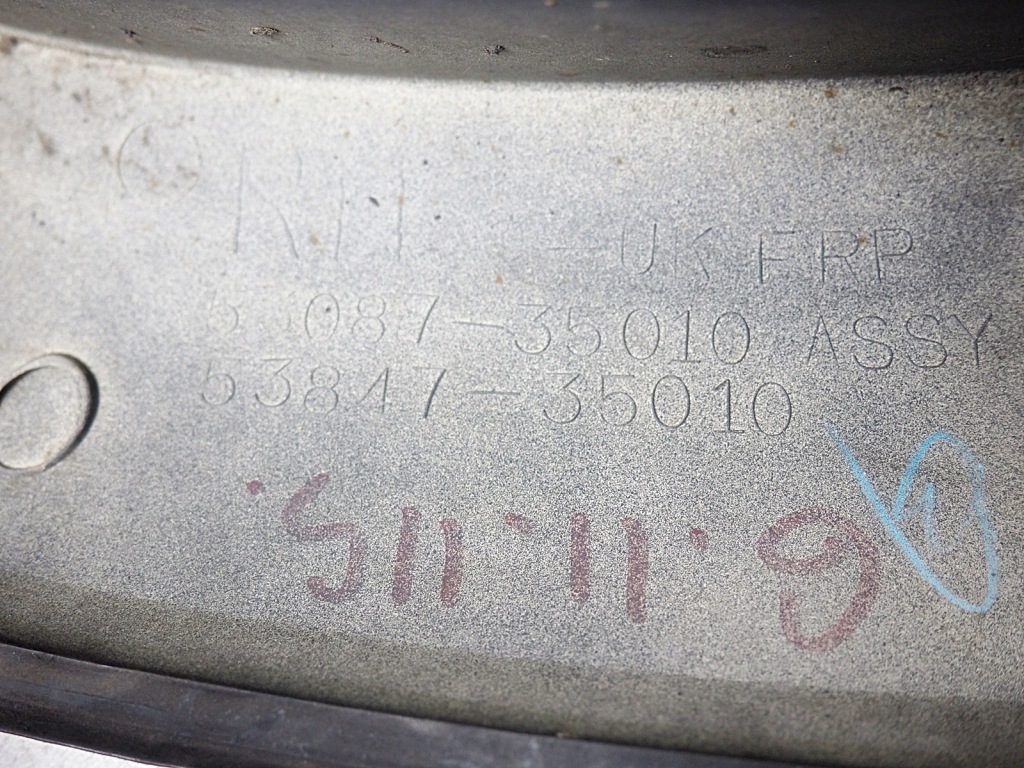 фото №8, Toyota 4runner накладка молдинг крыло правый перед