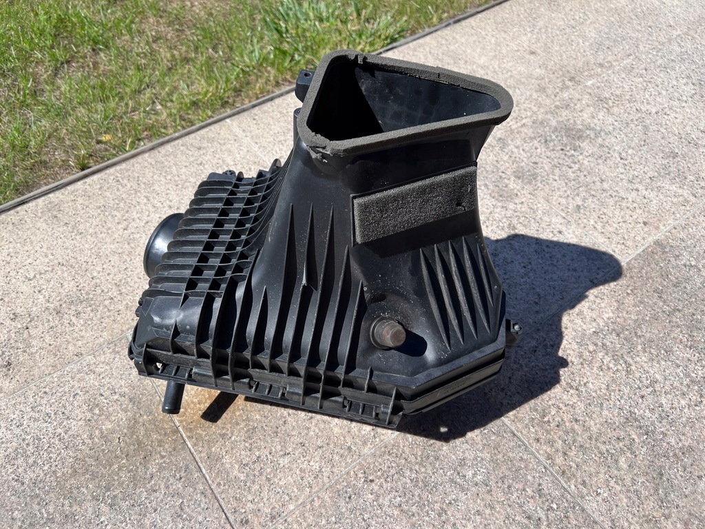 фото №6, Корпус фільтра повітря dodge challenger_2015_52022310ac oryg