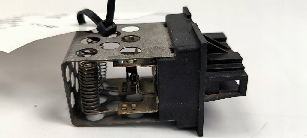 фото №4, Резистор skoda felicia