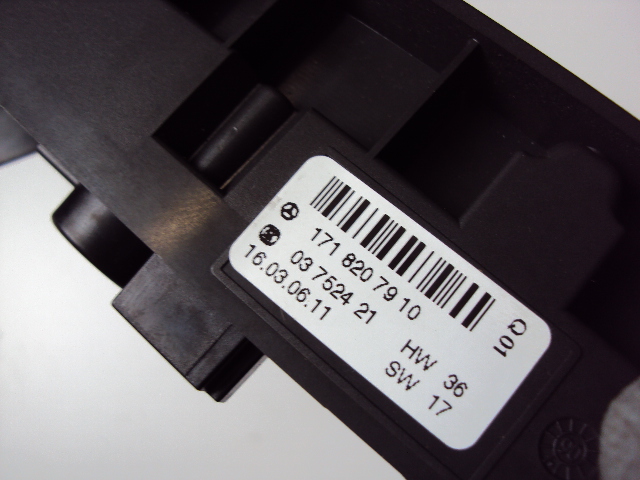 фото №6, Панель аварийных mercedes slk r171