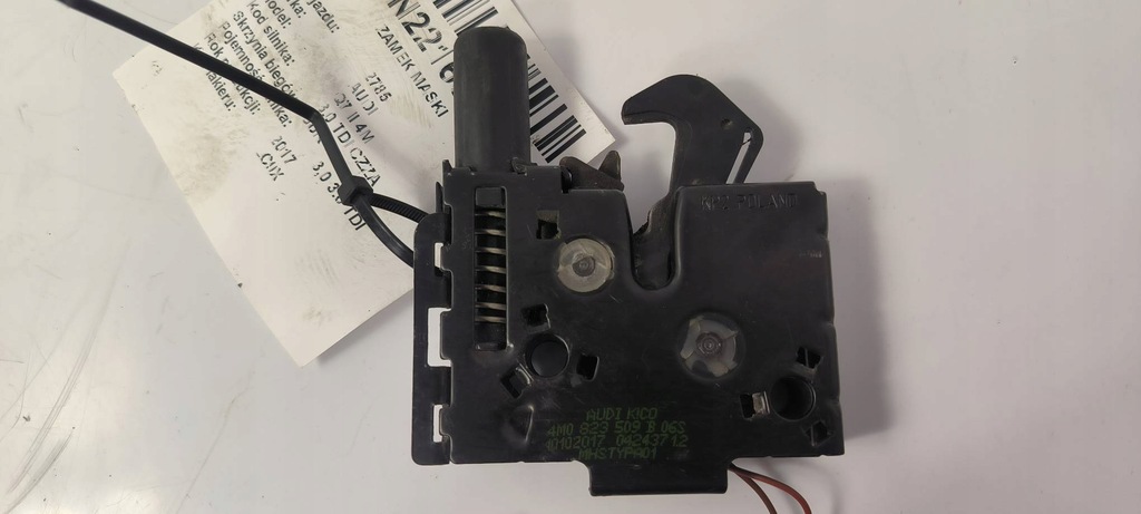 фото №1, Замок капот 4m0823509 audi q7 ii 4m