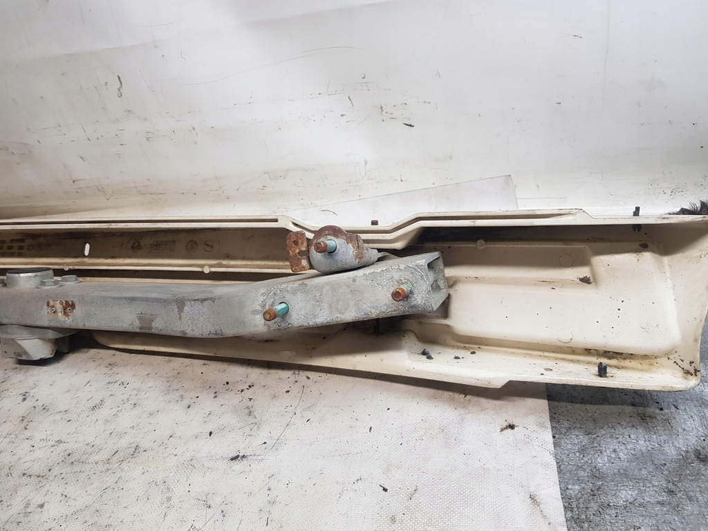 фото №15, Балка бампера задня bmw e46 lift sedan 8195314 + балка na hak буксирувальний