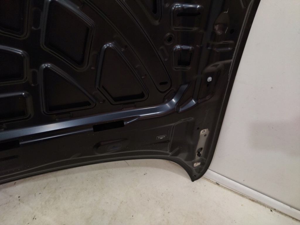 фото №14, Капот кришка двигуна 019 black камінь volvo s60 iii