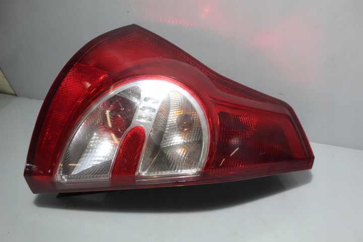 фото №1, Лампа ліва задня dacia sandero i