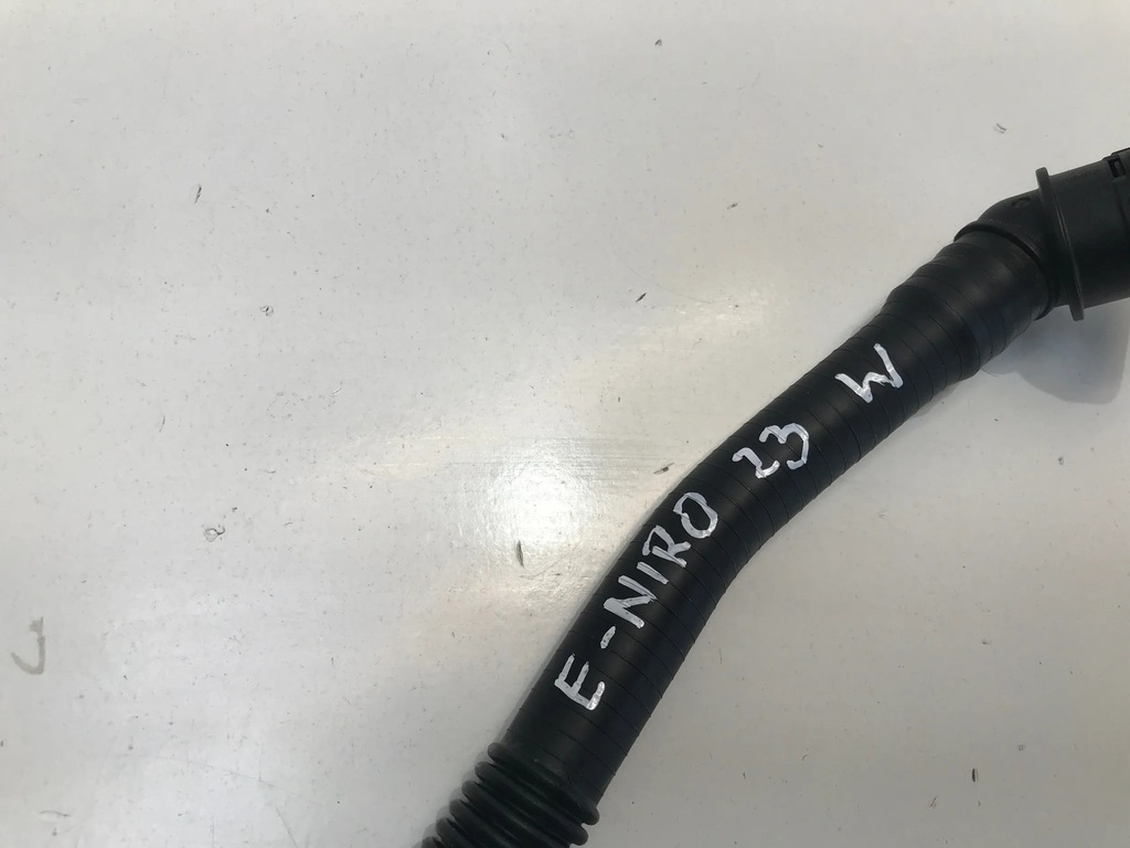 фото №4, Kia niro ii ev 2023 труба шланг wąż wody