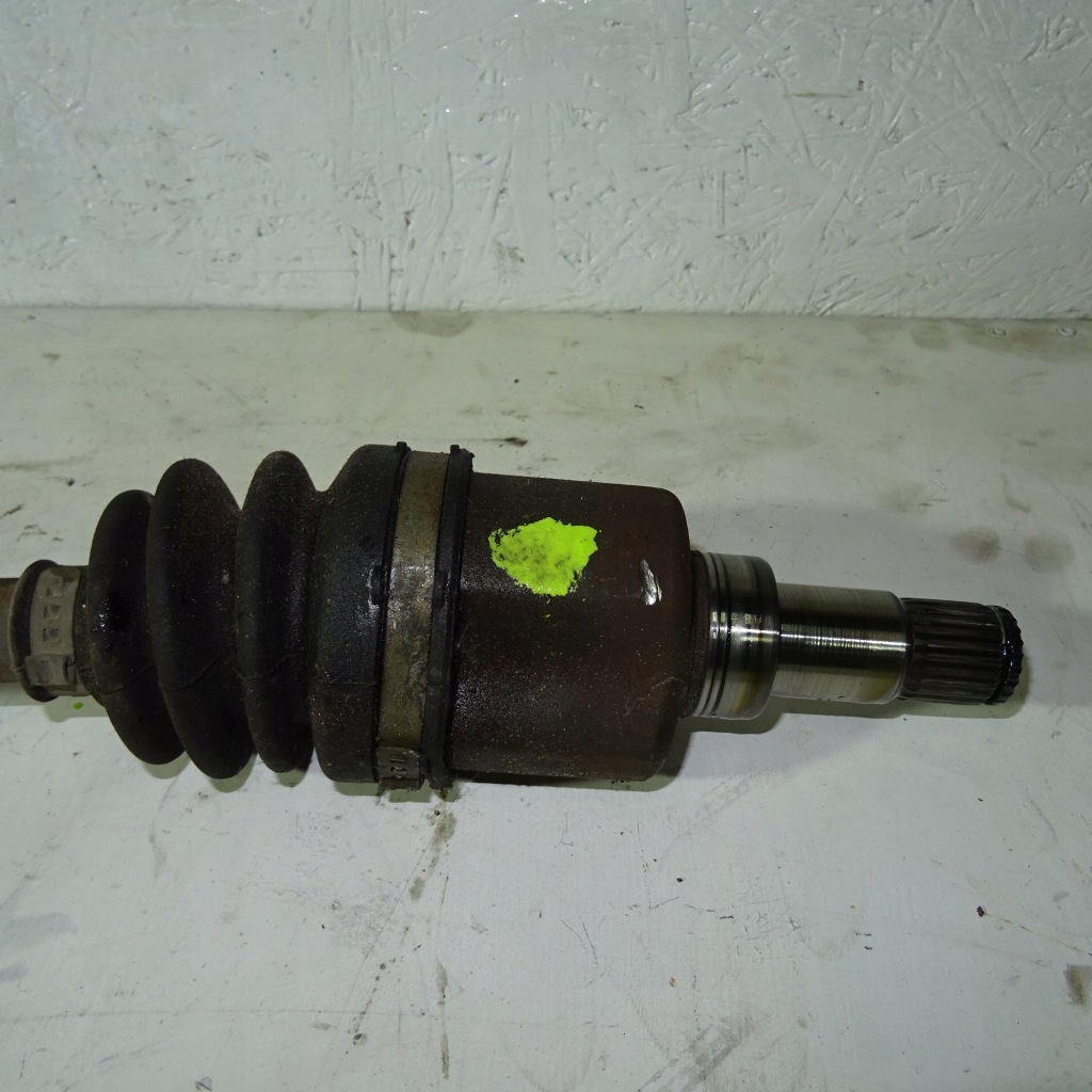 Ford fiesta mk7 приводной вал левая перед 8v51-3b437-aaa Цена