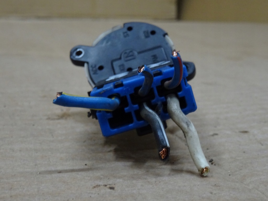 фото №6, Pajero ii замок зажигания колодка замка зажигания 2,8 tdi 90-99r