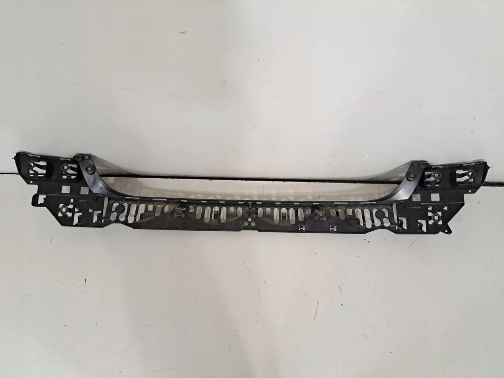 фото №10, Средний кронштейн заднего бампера bmw 7 g11, g12 7357144 3.0l бензиновый