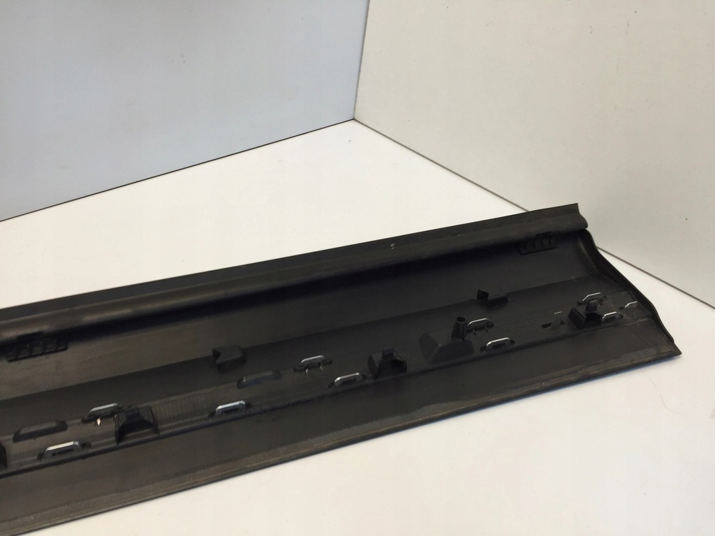 фото №4, Mercedes gla ii h247 w247 молдинг дверь левый перед