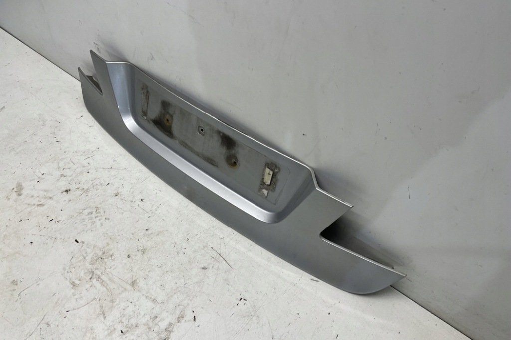 фото №13, Оздоблення кришки багажника bmw 7 f01, f02 7186530 3.0l дизель 190kw