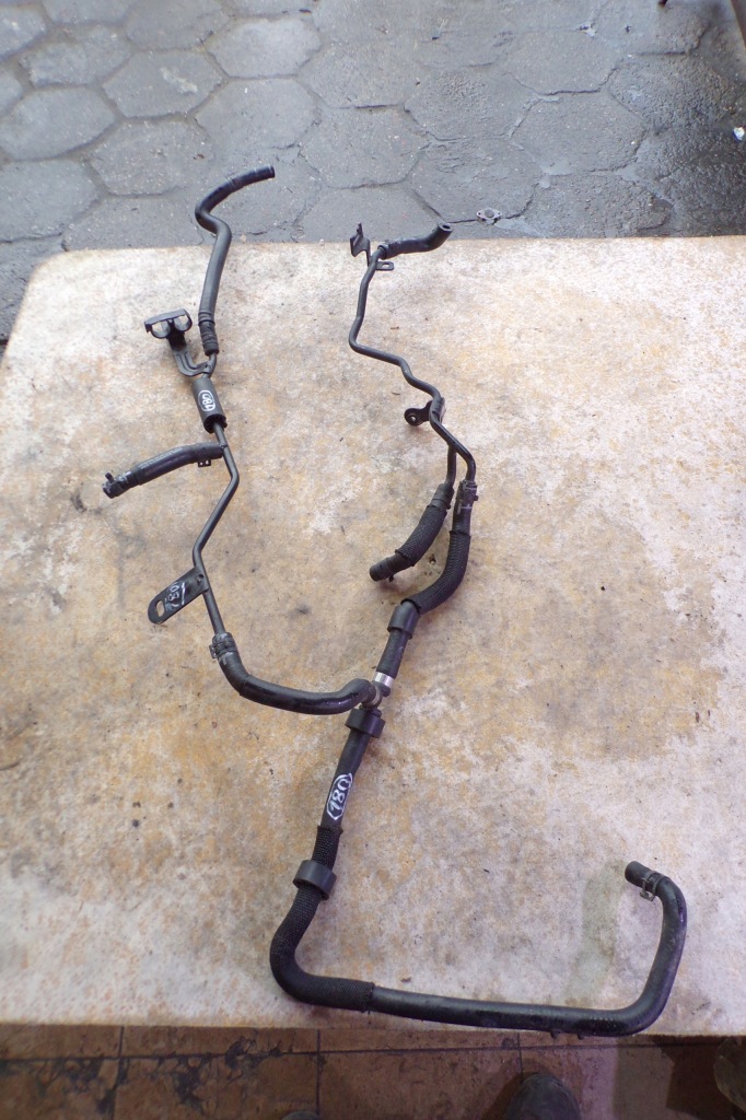 Шланг патрубок води 5q0122449c vw audi skoda seat Недорого