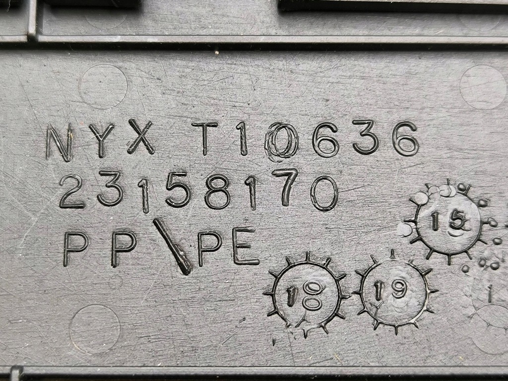 фото №6, Chevrolet volt ii 2017 оздоблення дзеркало заднього