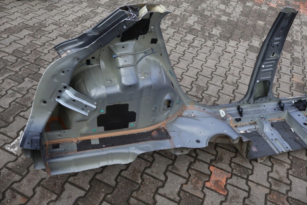 фото №2, Fiat 500x чверть крила ліва задня 679