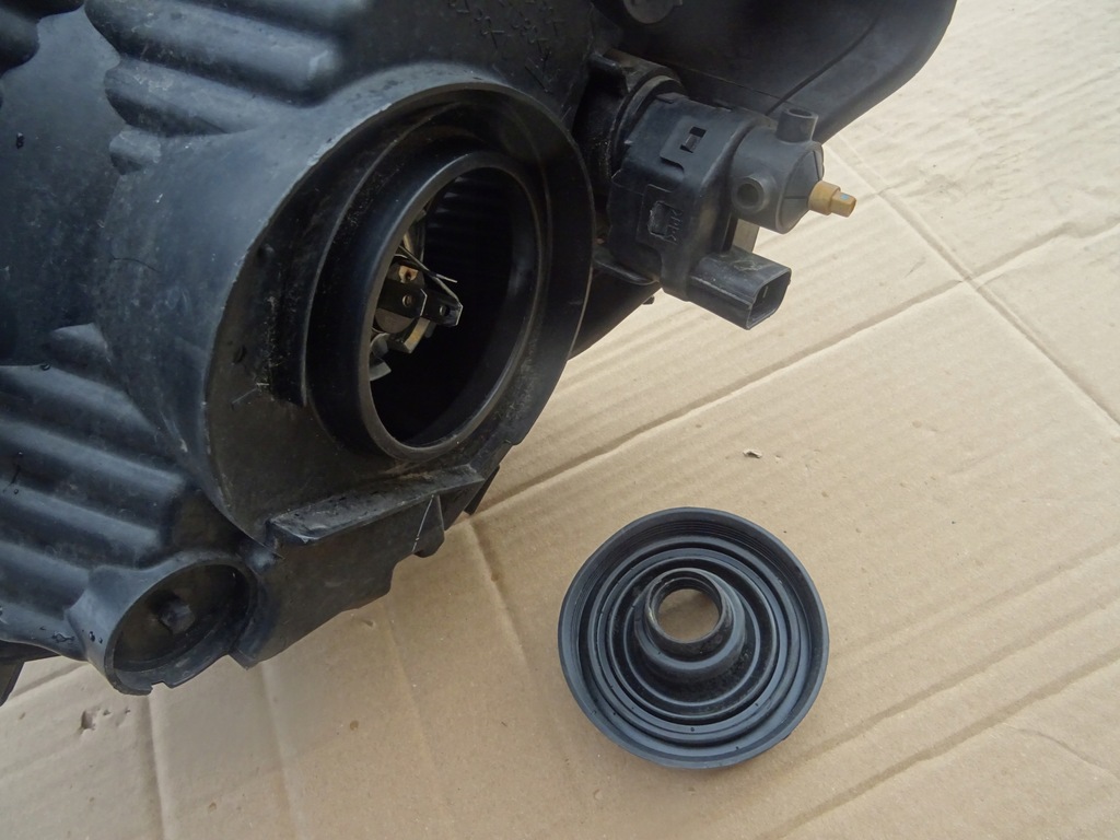 фото №8, Honda jazz iii лампа передня права оригінал