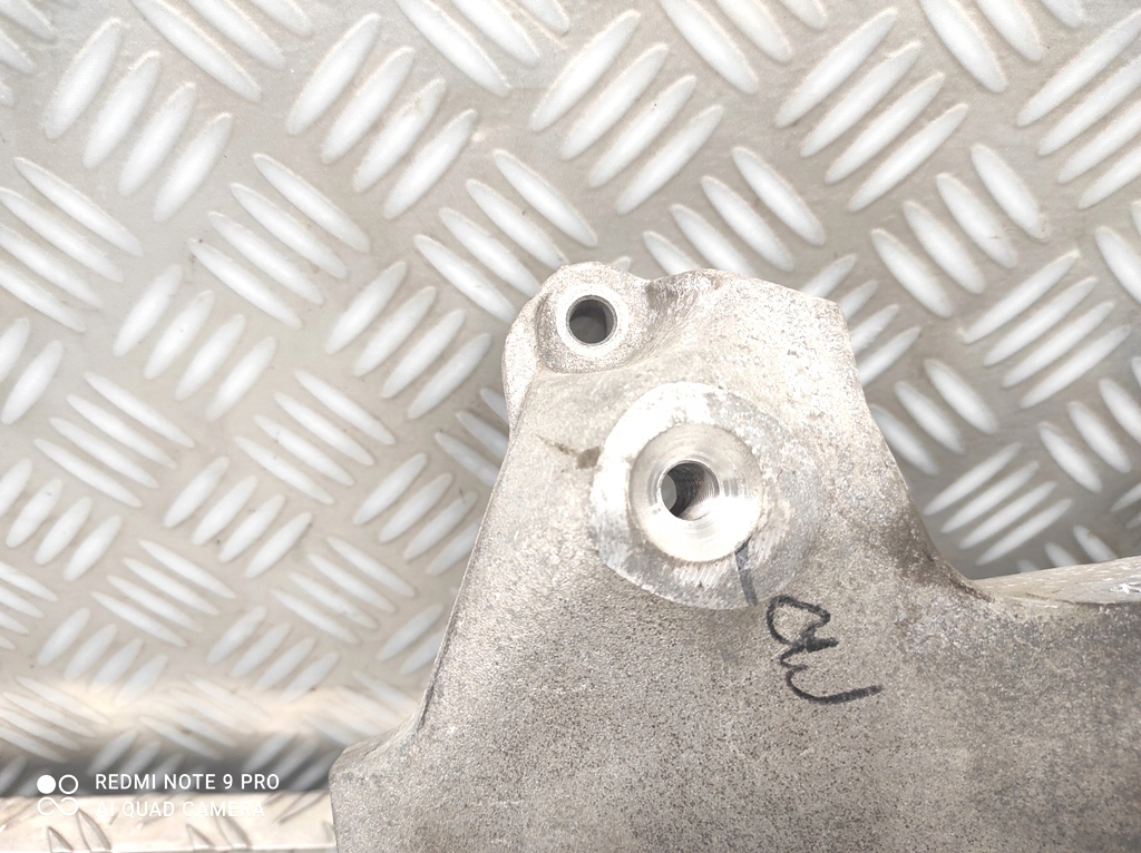 фото №7, Кронштейн кронштейн двигателя 112313054r renault trafic iii 1.6 dci