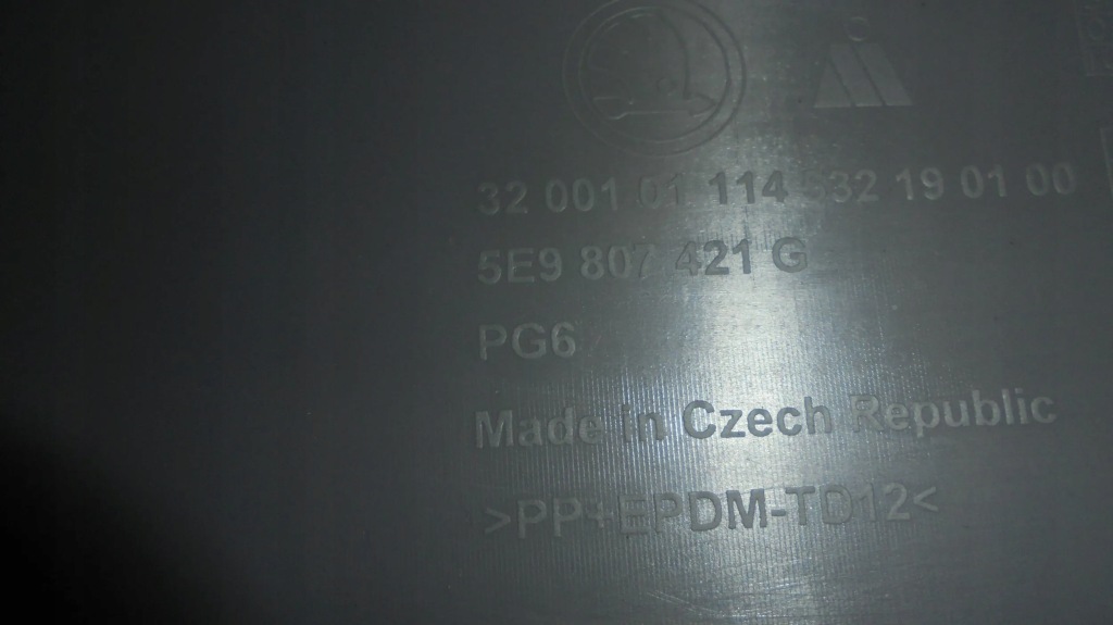 фото №7, Бампер задняя 5e9807421g skoda octavia iii kombi 13-