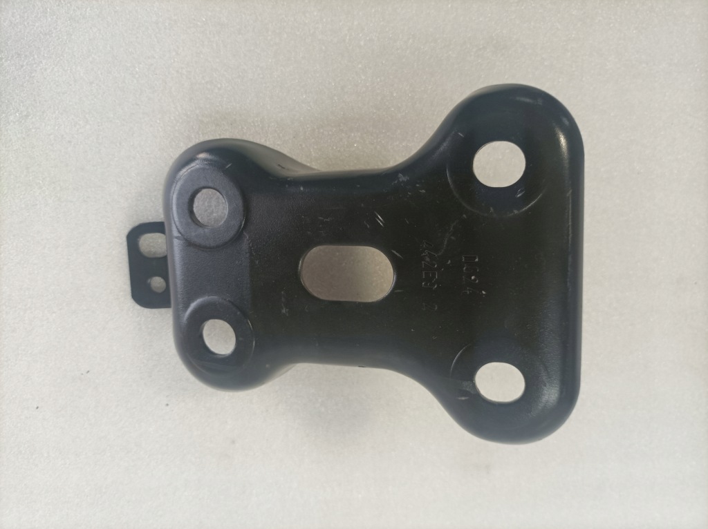 фото №3, Кронштейн рычага левый задняя jeep renegade lift 005194549600