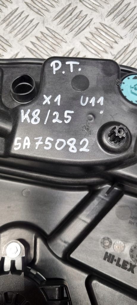 фото №13, Bmw x1 u11 подъемник двигатель моторчик подъёма стекло правый задняя 5a75082