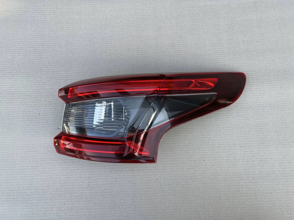 фото №1, Nissan qashqai ii lift задняя правая лампа led