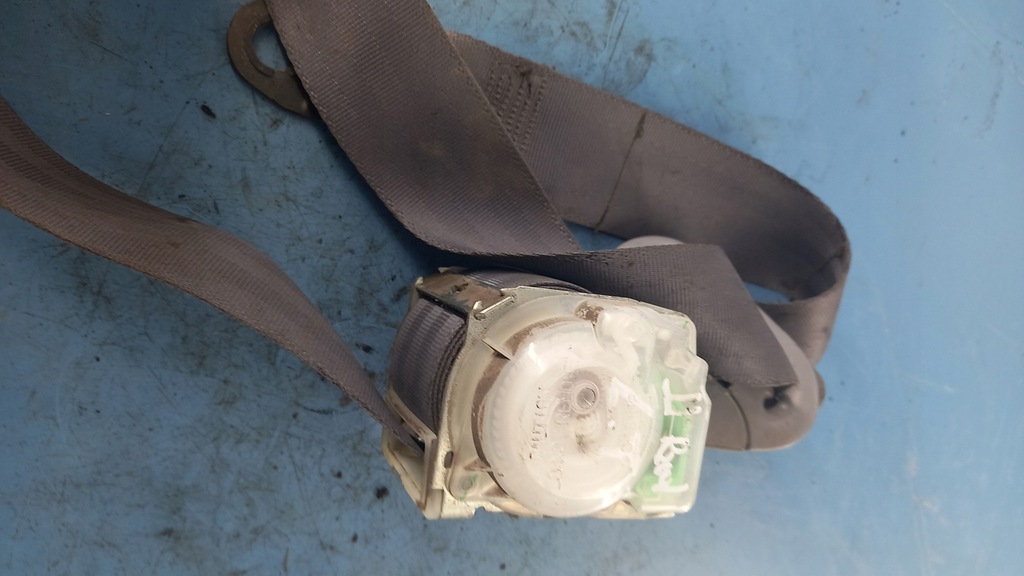 фото №1, Pas левый задняя toyota previa 01r