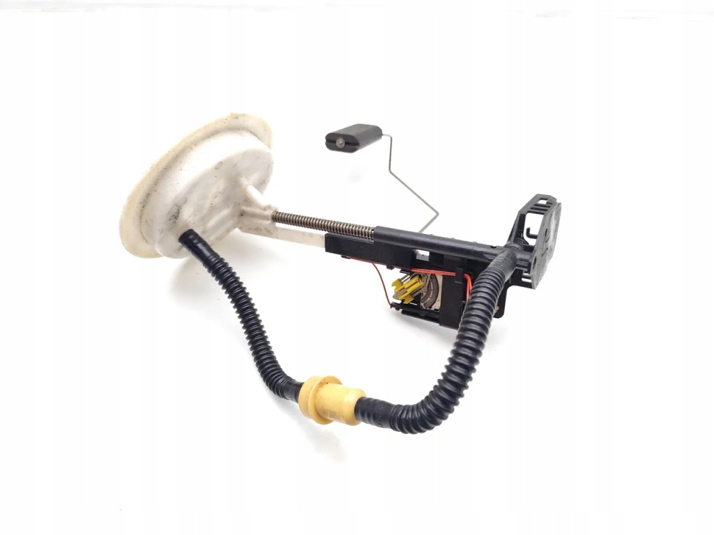 Bmw 5 series датчик рівня пального 525d дизель 145kw 197 hp 2009 estate Доставка