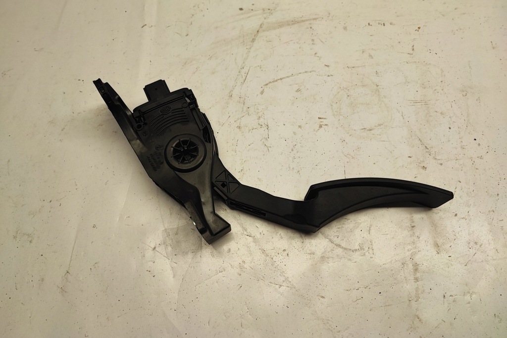 фото №9, Педаль газа dodge durango wd 52124785af 3.6l бензиновый 220kw 2015