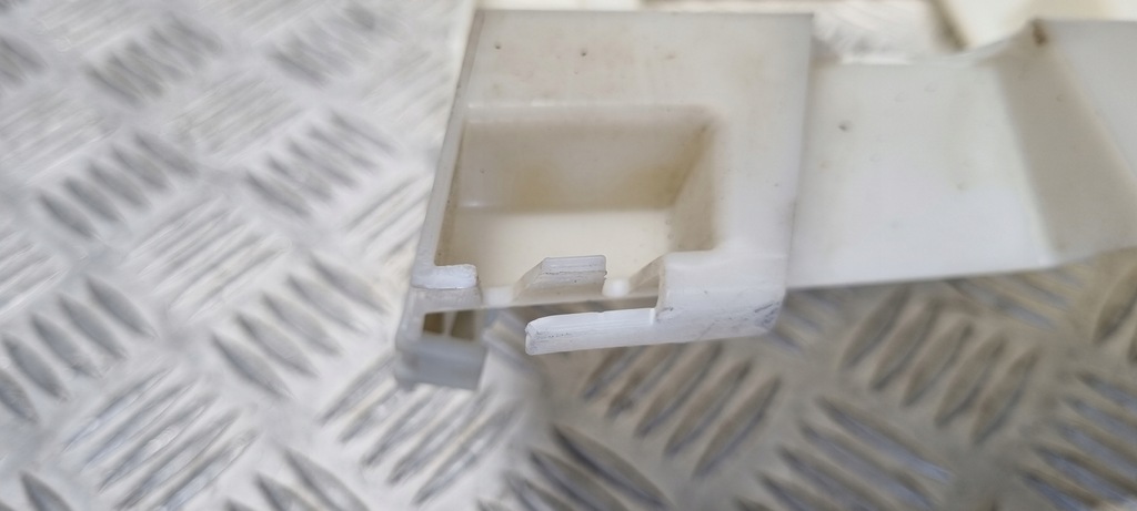 фото №13, Bmw g26 i4 m-pakiet m-p кронштейн напрямна бампера правий задня задній 8078586