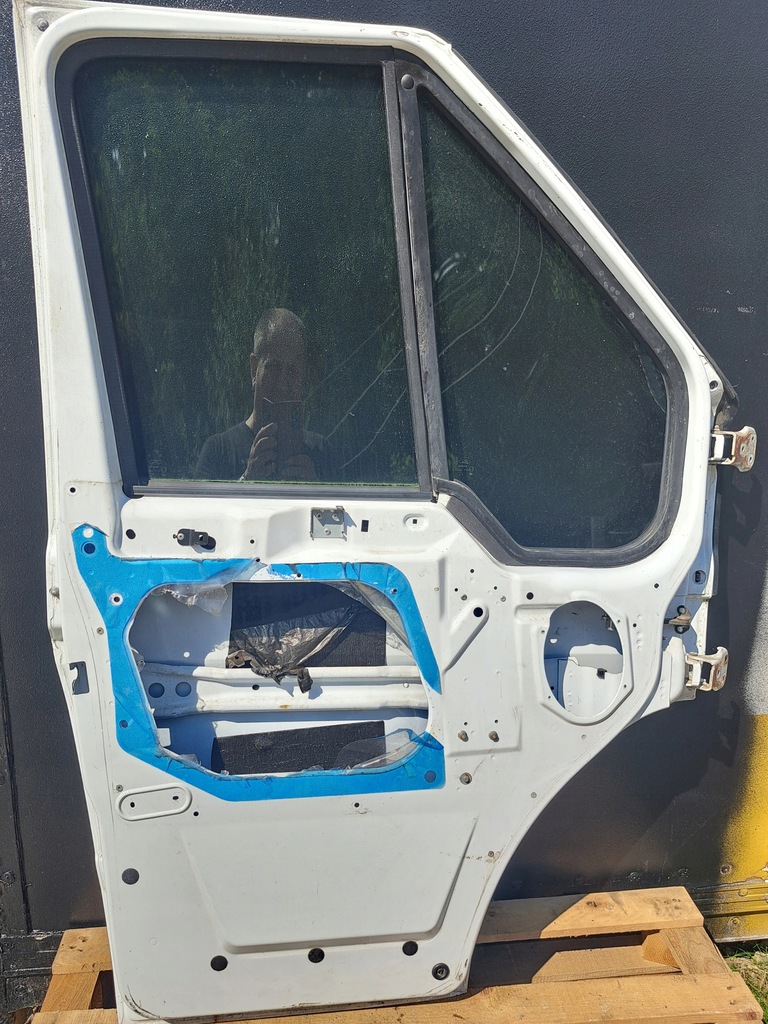 фото №2, Ford transit дверь левая перед