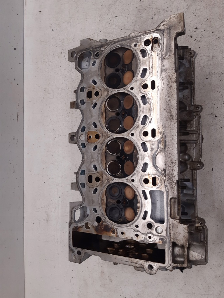 Головка справна 7559168 bmw e81 в Україні