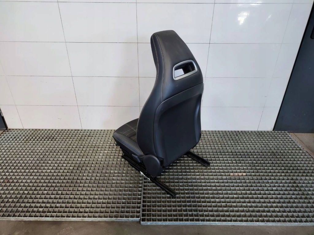 фото №7, Сидіння правий лівий водія заднє сидіння комплект mercedes a-klasa w176