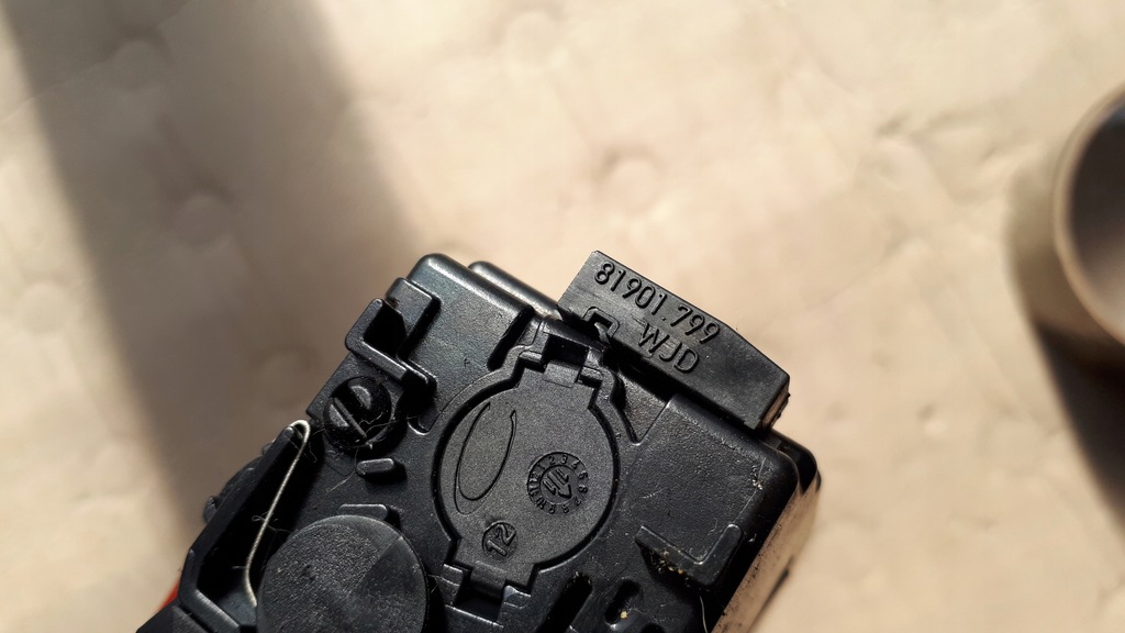 фото №5, A7 4g пепельница левая левый задняя задняя a6 c7 4g