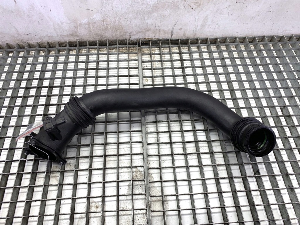 Купити Труба турбіни bmw f34 8601683 2.0 184km