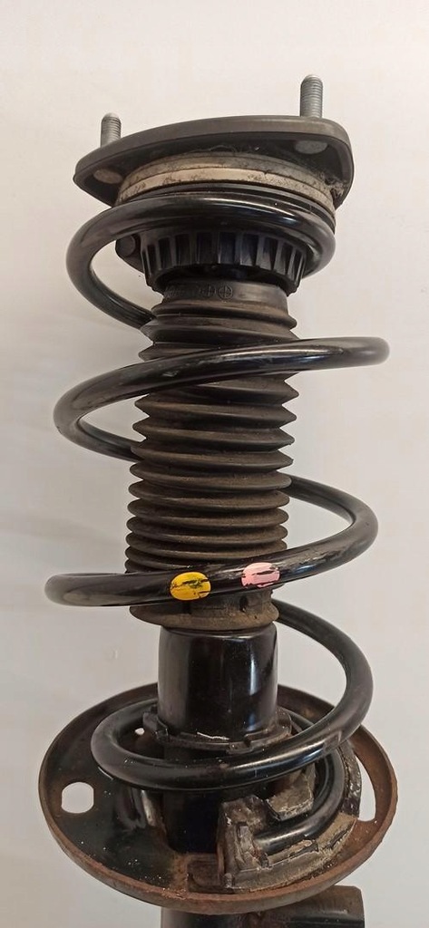 фото №6, Mazda 3 поворотный кулак правый перед 2.0 b 2015