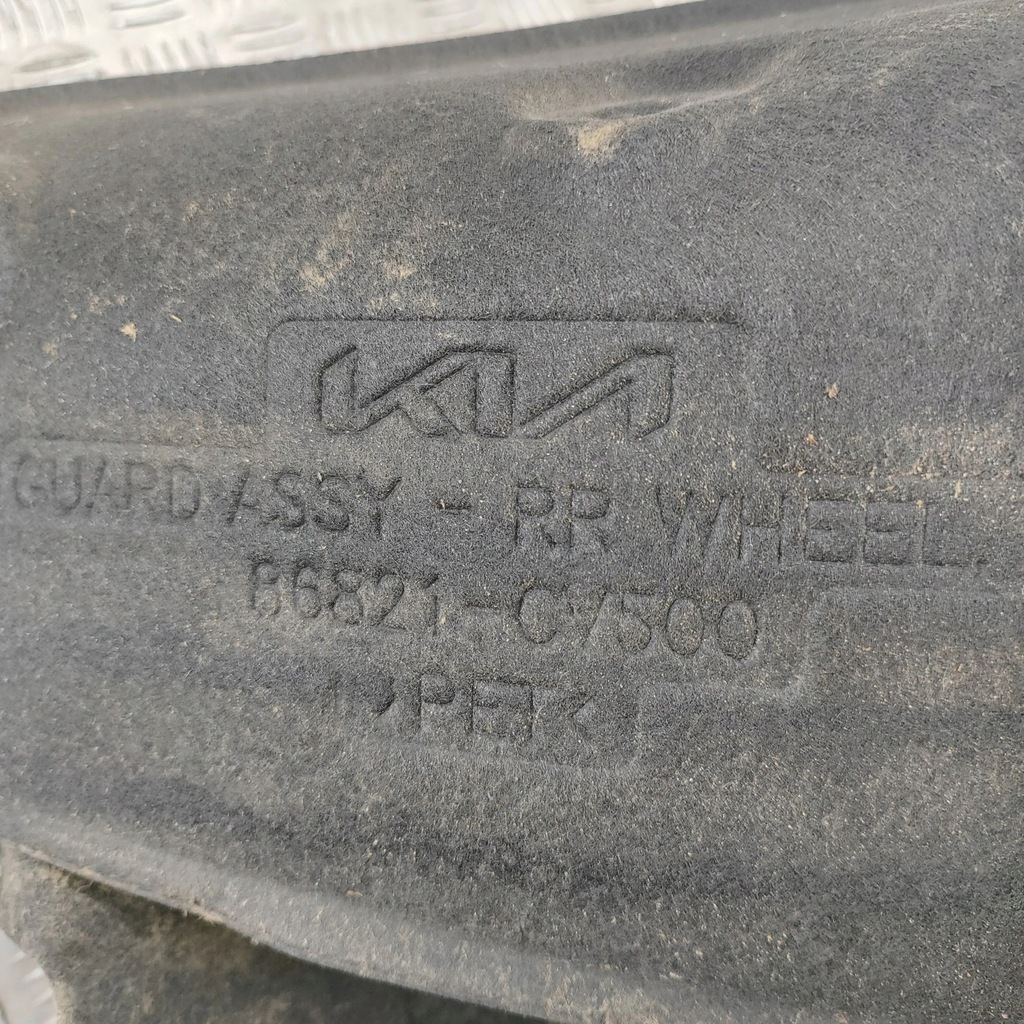 фото №6, Kia ev6 2023 левая сторона подкрылок задние