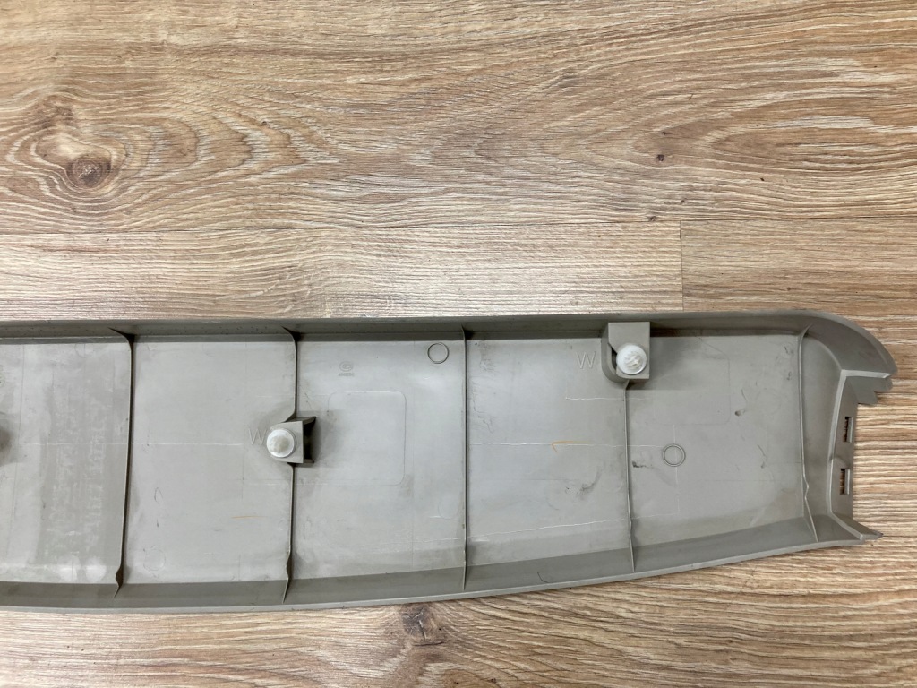 фото №5, Subaru outback оббивка кришки задній багажника