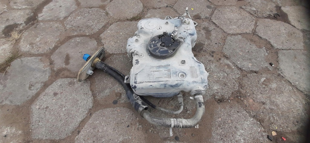 фото №11, Бак помпа adblue master iii 172a22038r 208993933r