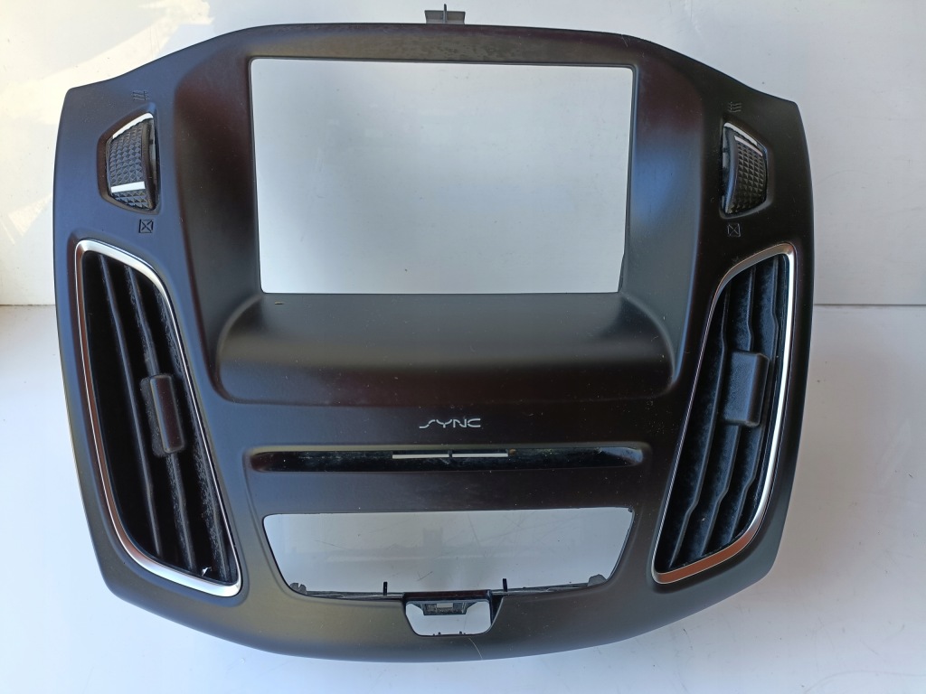 фото №1, Панель средний dekor navi рамка радио ford focus iii mk3 lift f1eb-18835-n