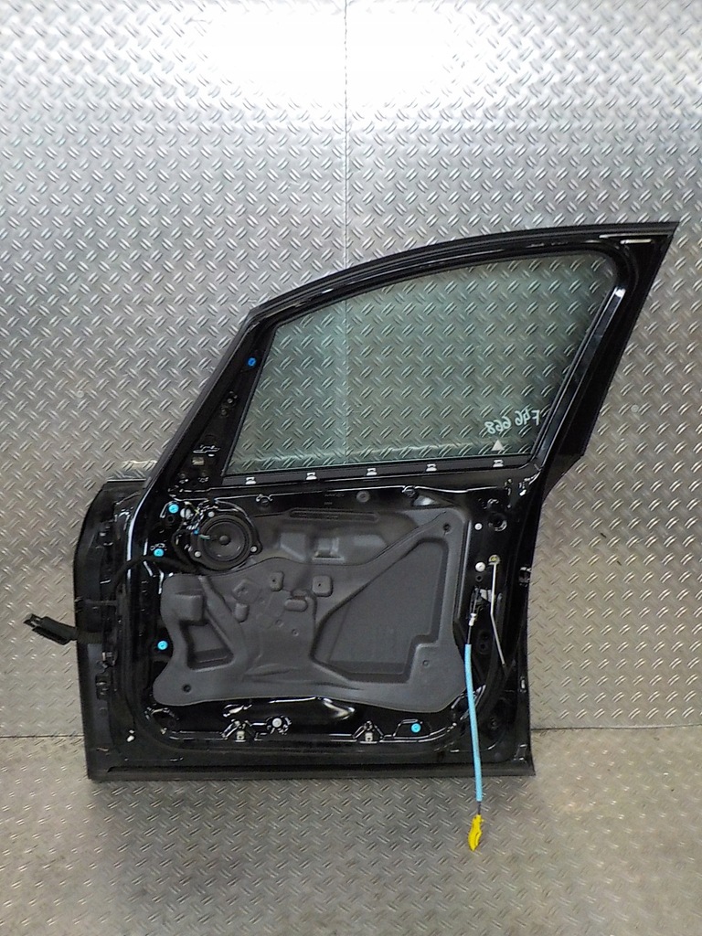 фото №8, Bmw 2 f46 дверь перед передние правое 668