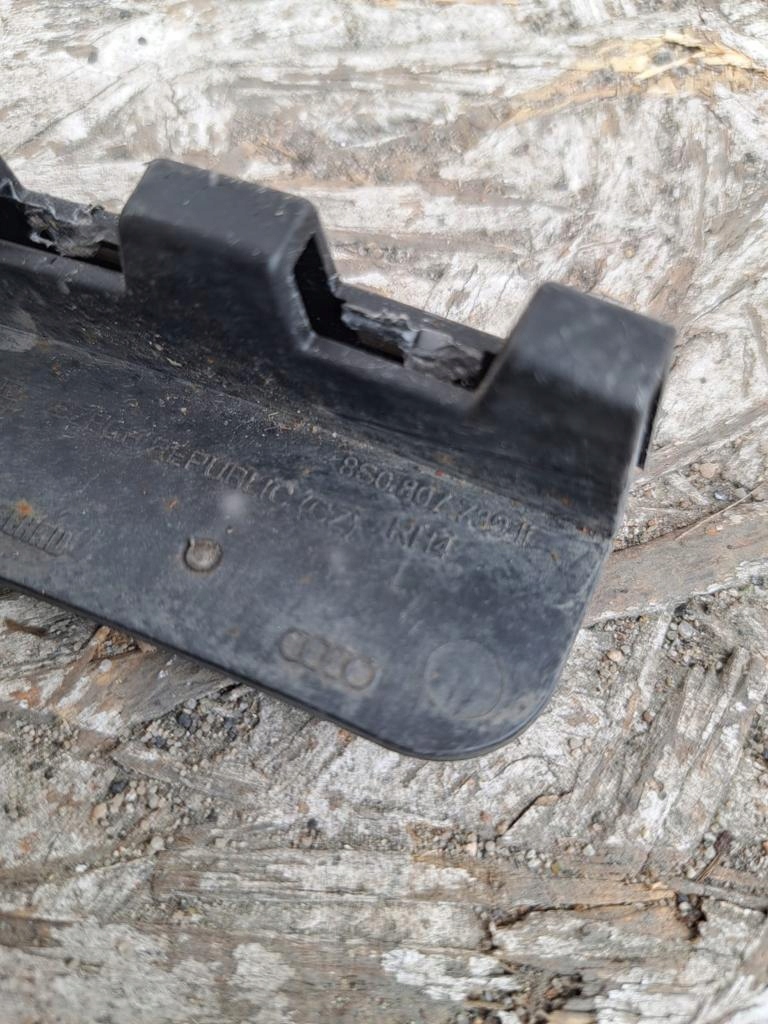 Audi tt 17- 8s0821432a кронштейни крила Ціна