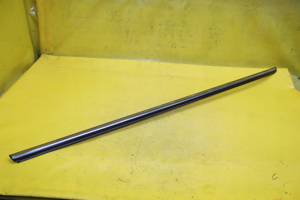 фото №2, Молдинг уплотнитель левый rzód mini one r56 7146091