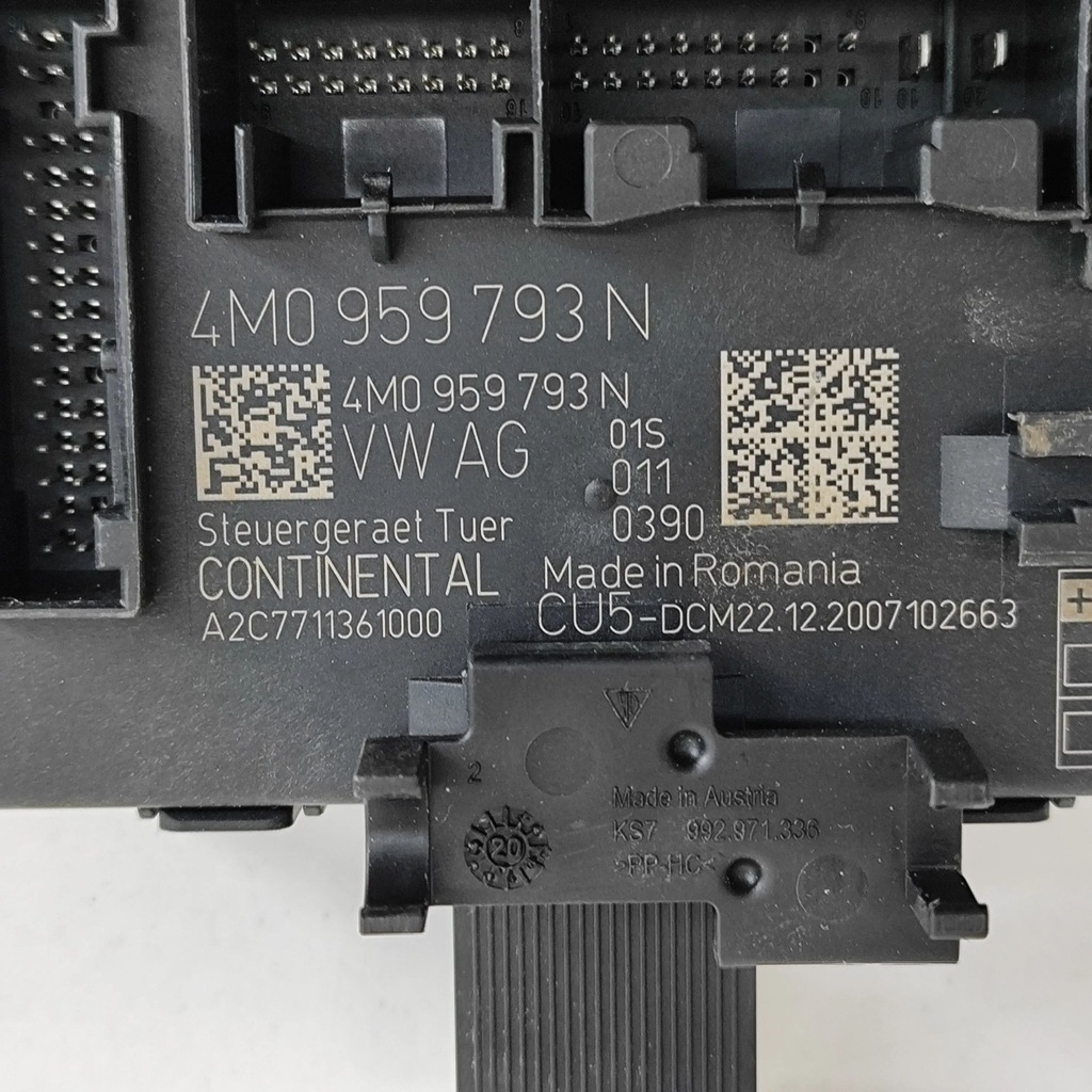 фото №7, Audi e-tron gt 2022 перед сторона левая блок управления / модуль дверь