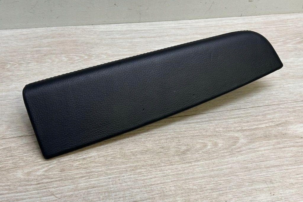 фото №8, Молдинг декоративна обшивка задніх правих двері porsche cayenne 92a 7p5867373