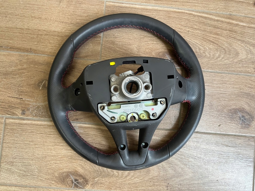 фото №6, Hyundai i30 n-line iii lift 2021 воздуховод czerwona nić