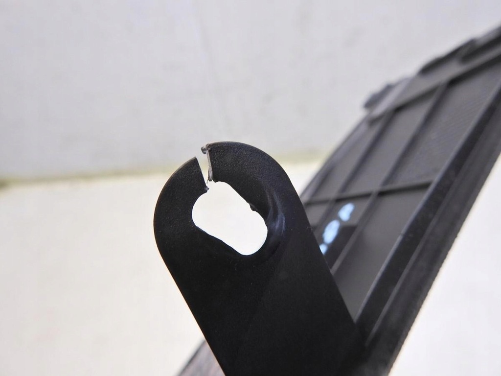 фото №3, Защита стойка c правая audi a3 8p sportback