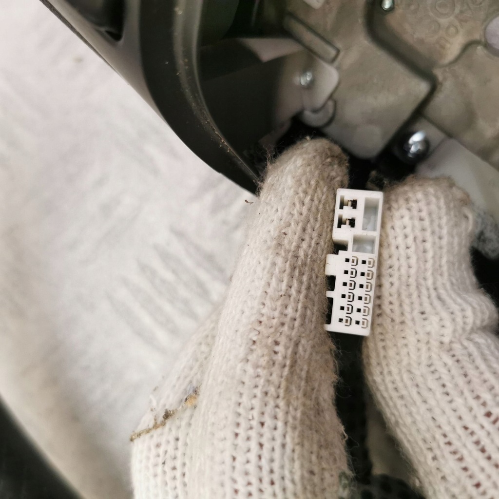 фото №8, Hyundai kona i повітропровід