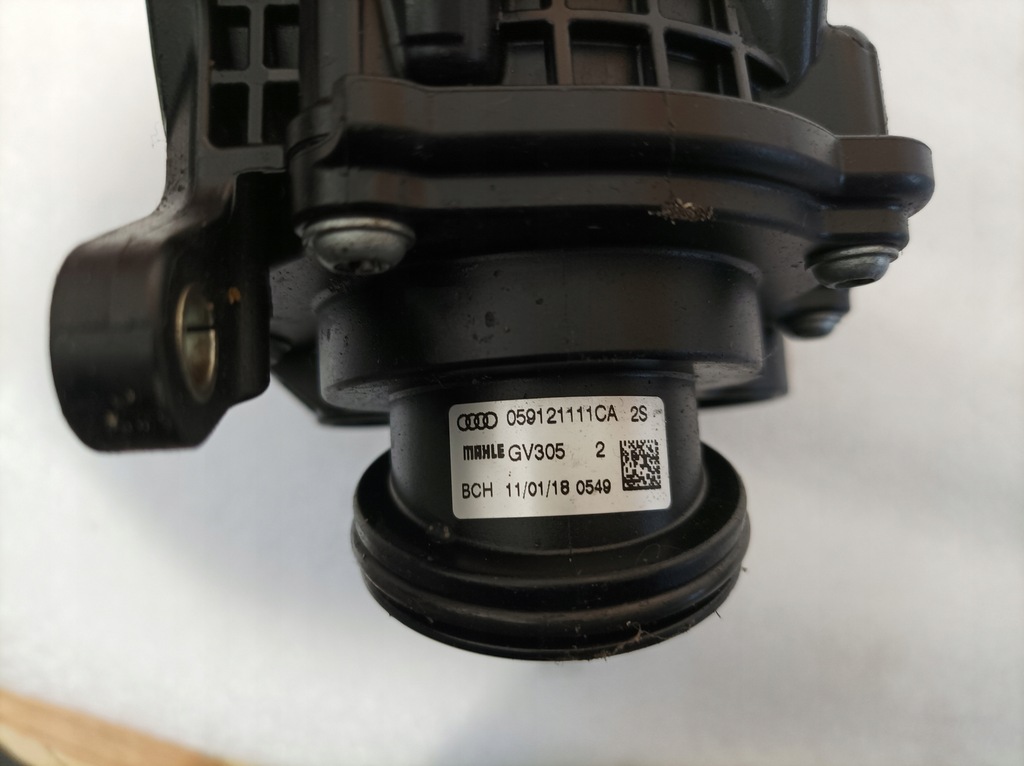 фото №4, Audi оригінальний номер корпус термостата 059121111ca