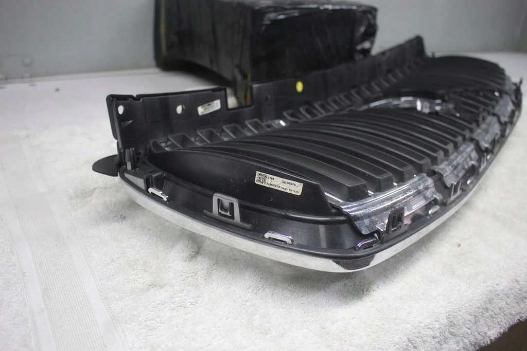 фото №16, Решітка радіатора volvo xc90 ii 2 lift 31698400