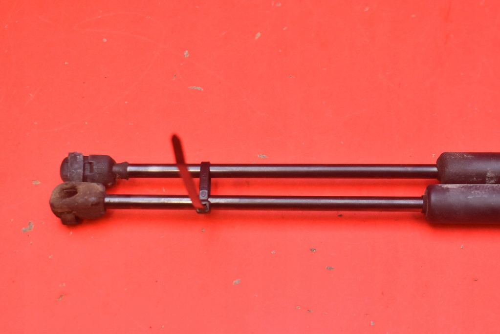 фото №6, Привод амортизаторы крышки 81780-a2200 kia ceed 2 ii kombi 12-15