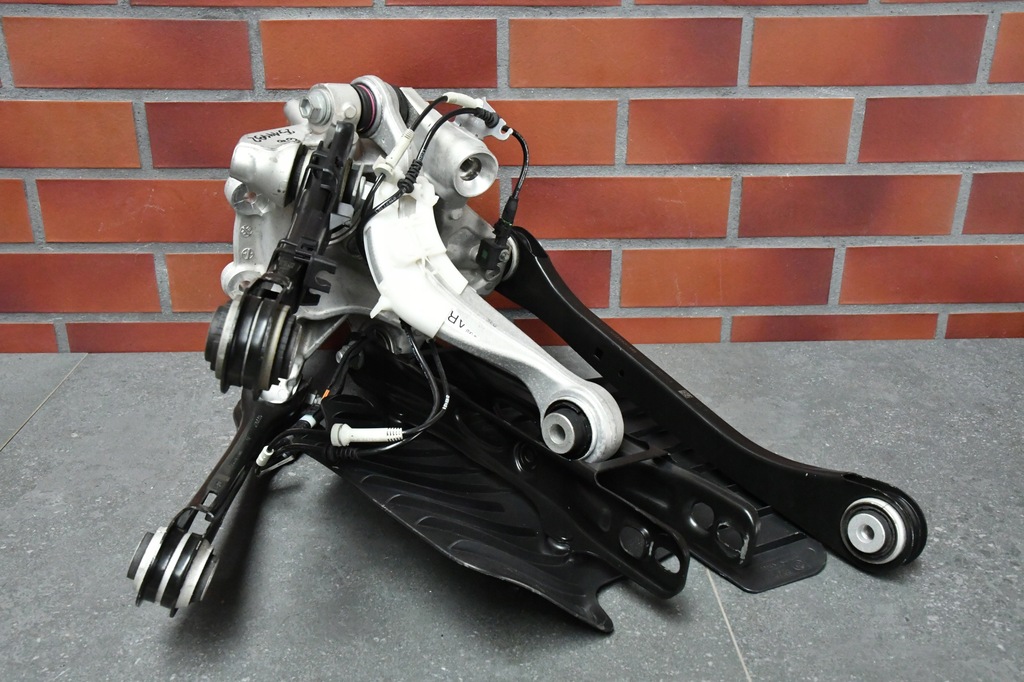 фото №5, Поворотний кулак права задня задня ступиця важіль bmw 8 g16 gran coupe 49km ładna